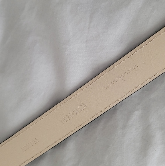 AUTH VALENTINO V  BELT - Picture 4 of 8